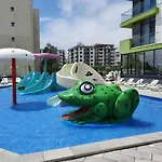 Onda Marina - Pool & Apartamento Năvodari
